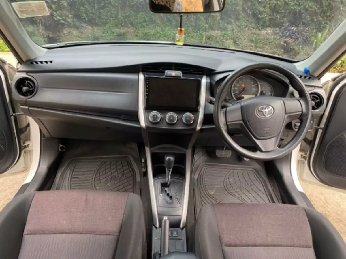 interiorFront