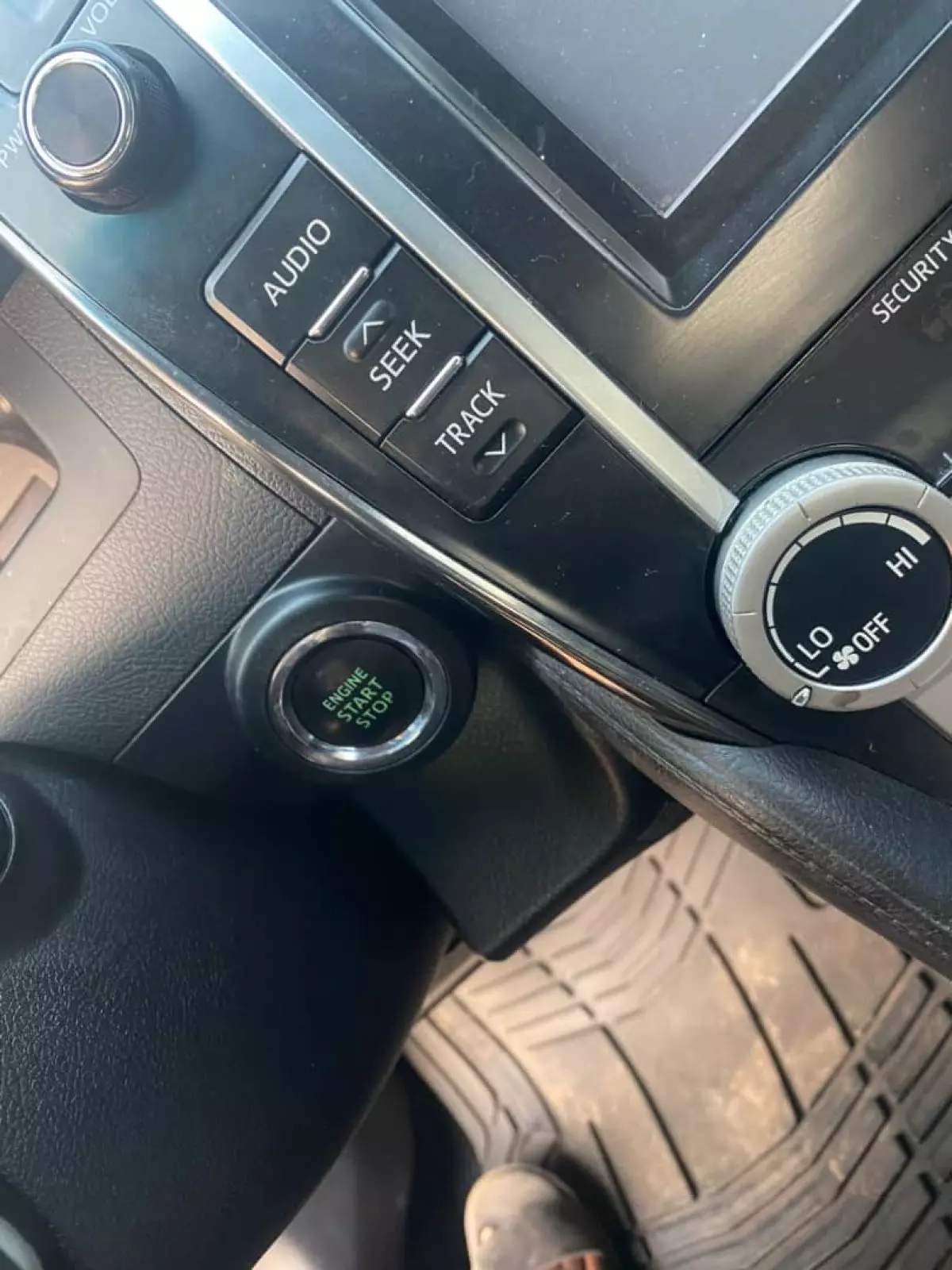 interiorFront