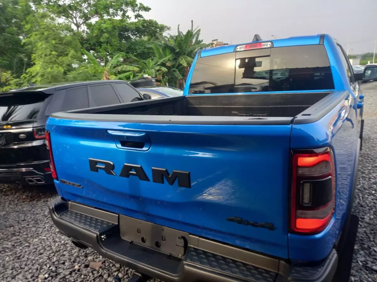 car Back