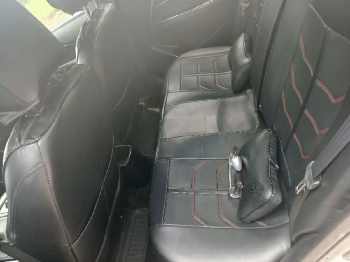 interiorBack