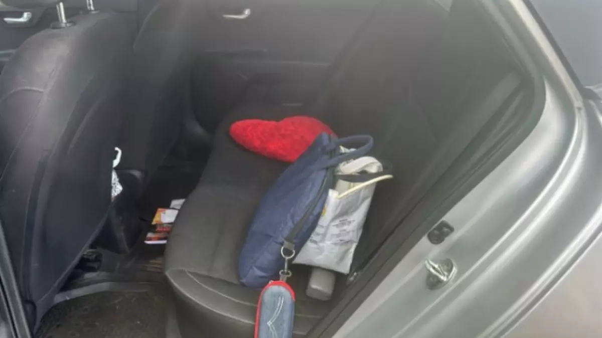 interiorBack