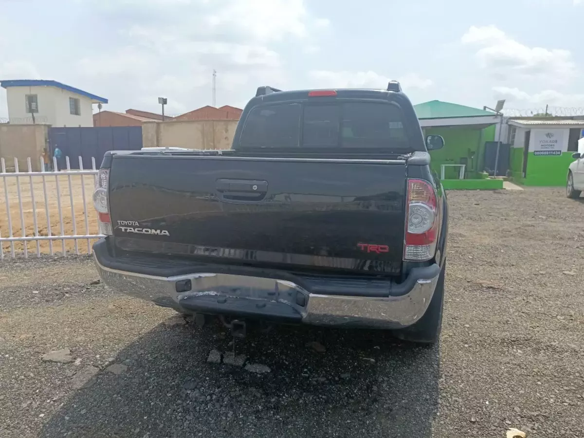 car Back