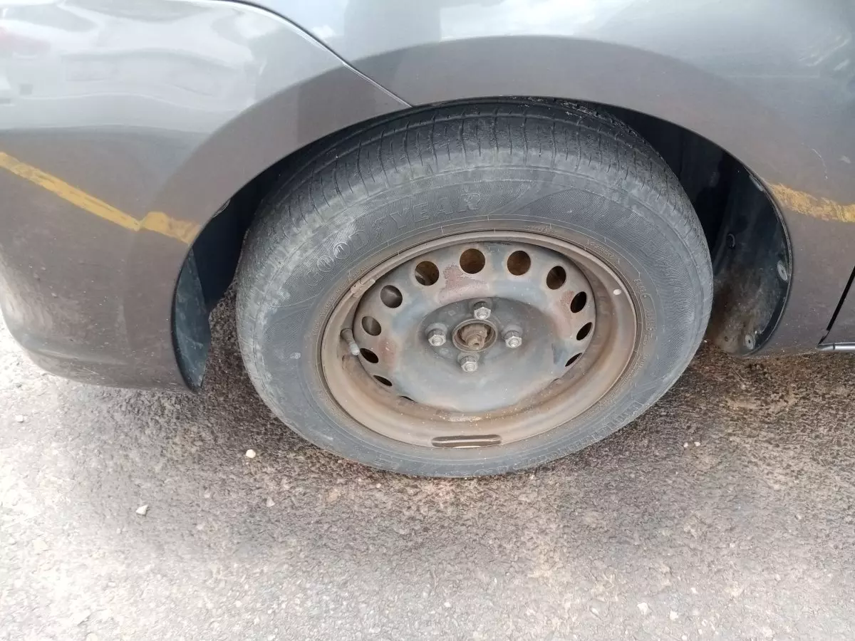 tyre2