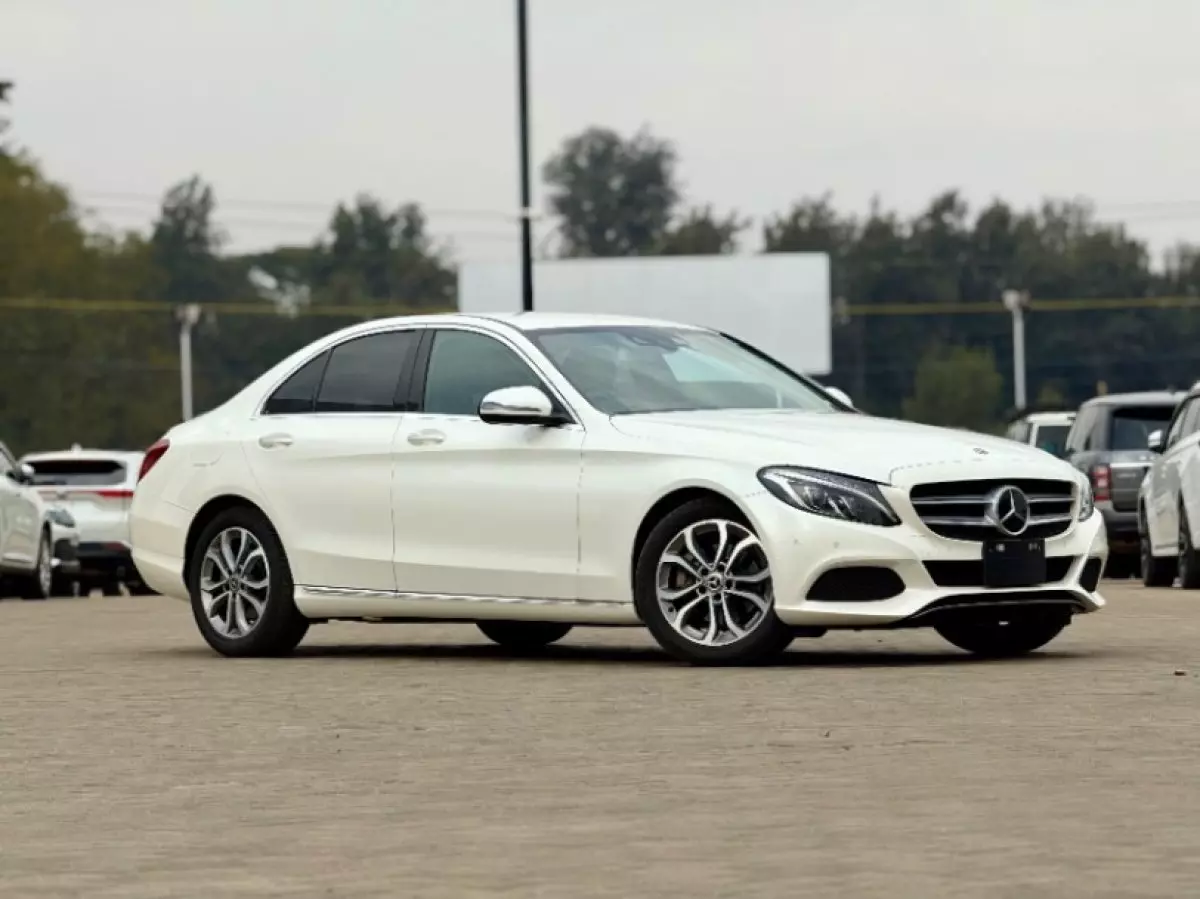 Car Image 1754982198552