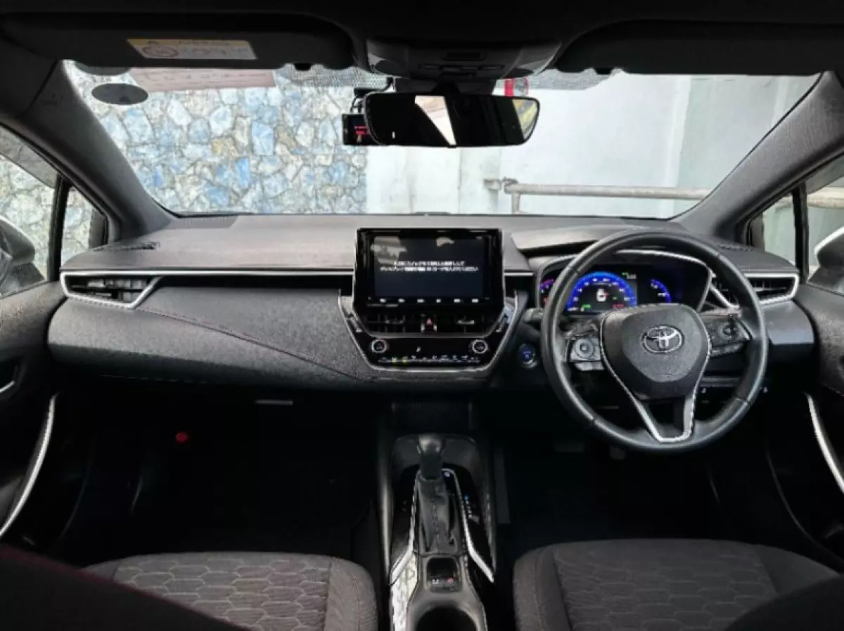 interiorFront