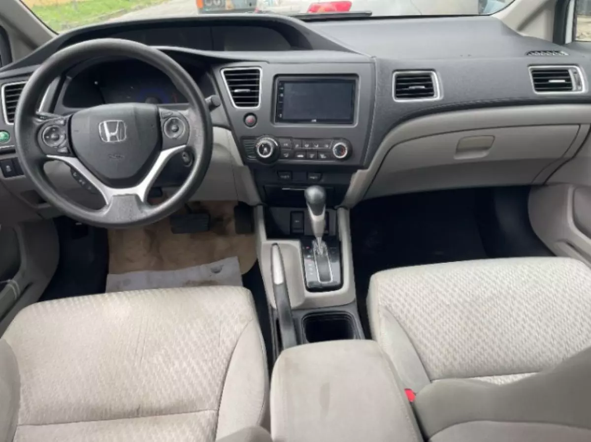 interiorBack