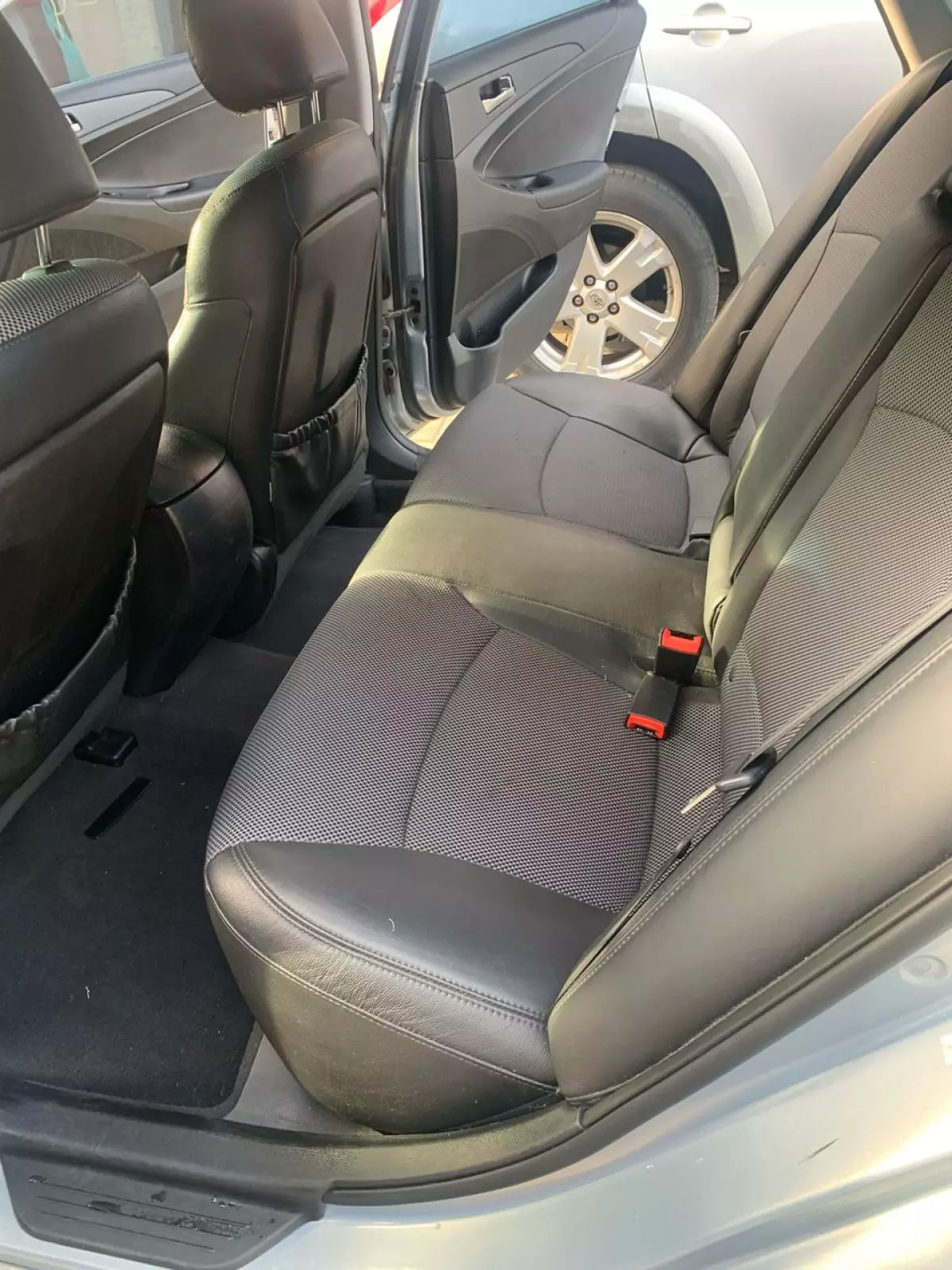 interiorBack