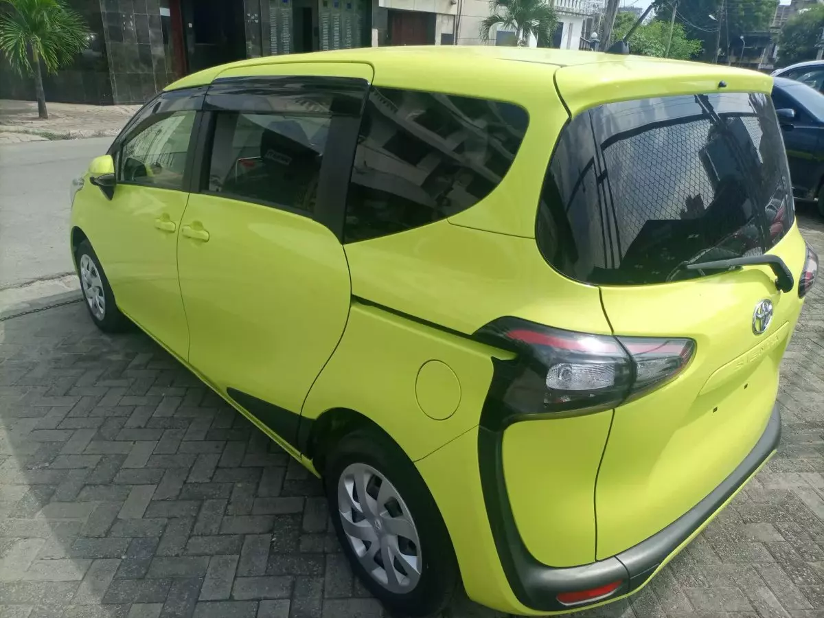 car Left Back