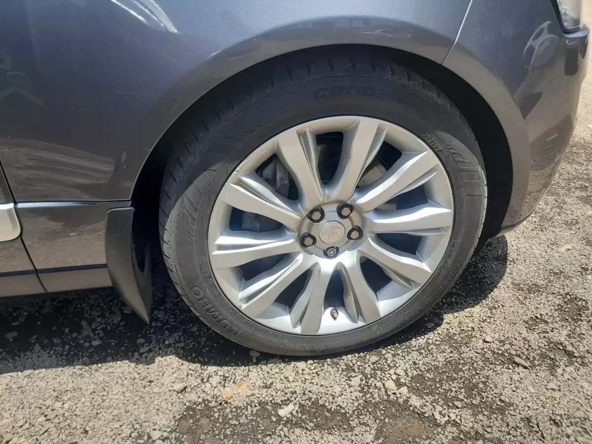 tyre2