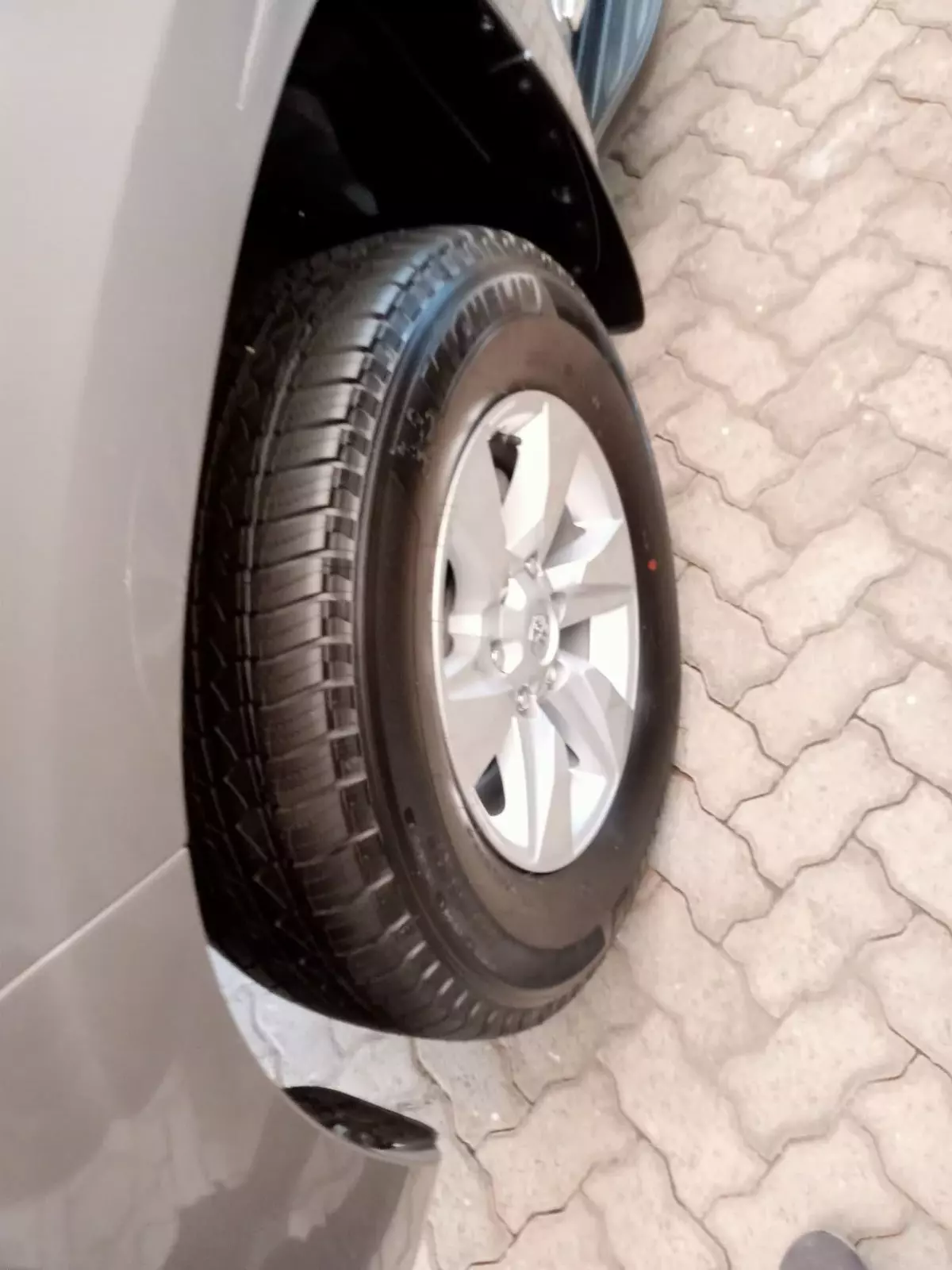 tyre1