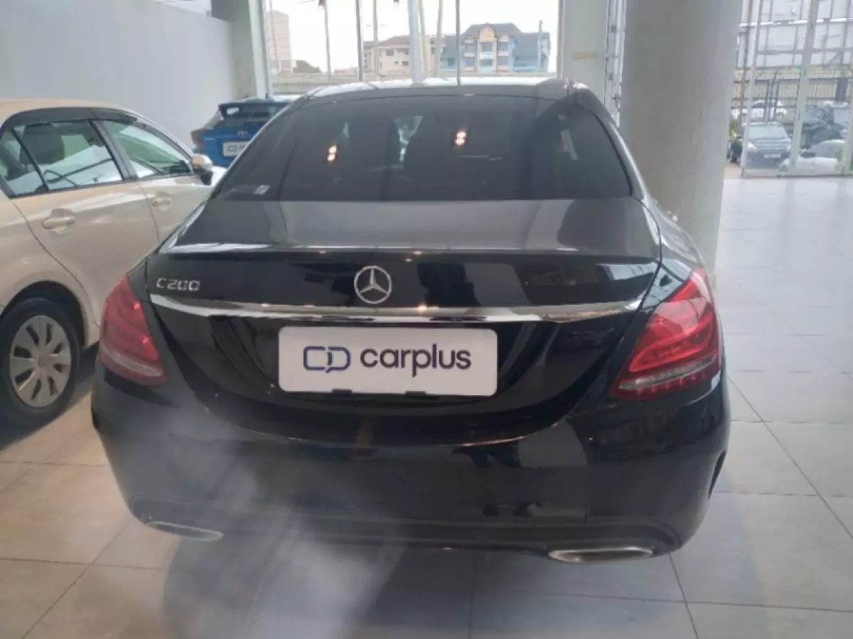 interiorBack