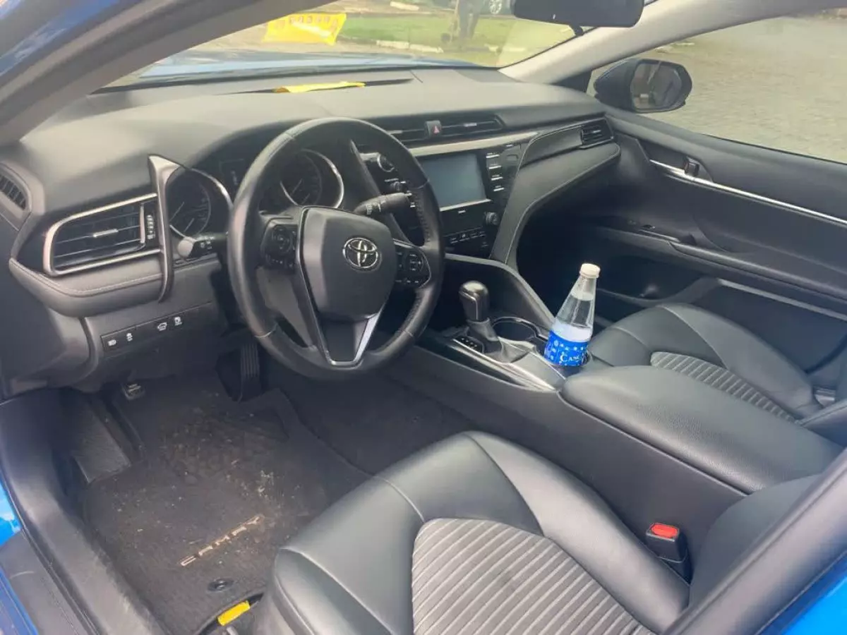 car Left