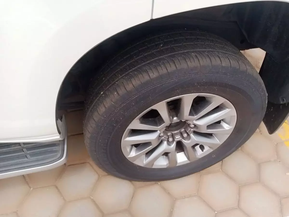 tyre0