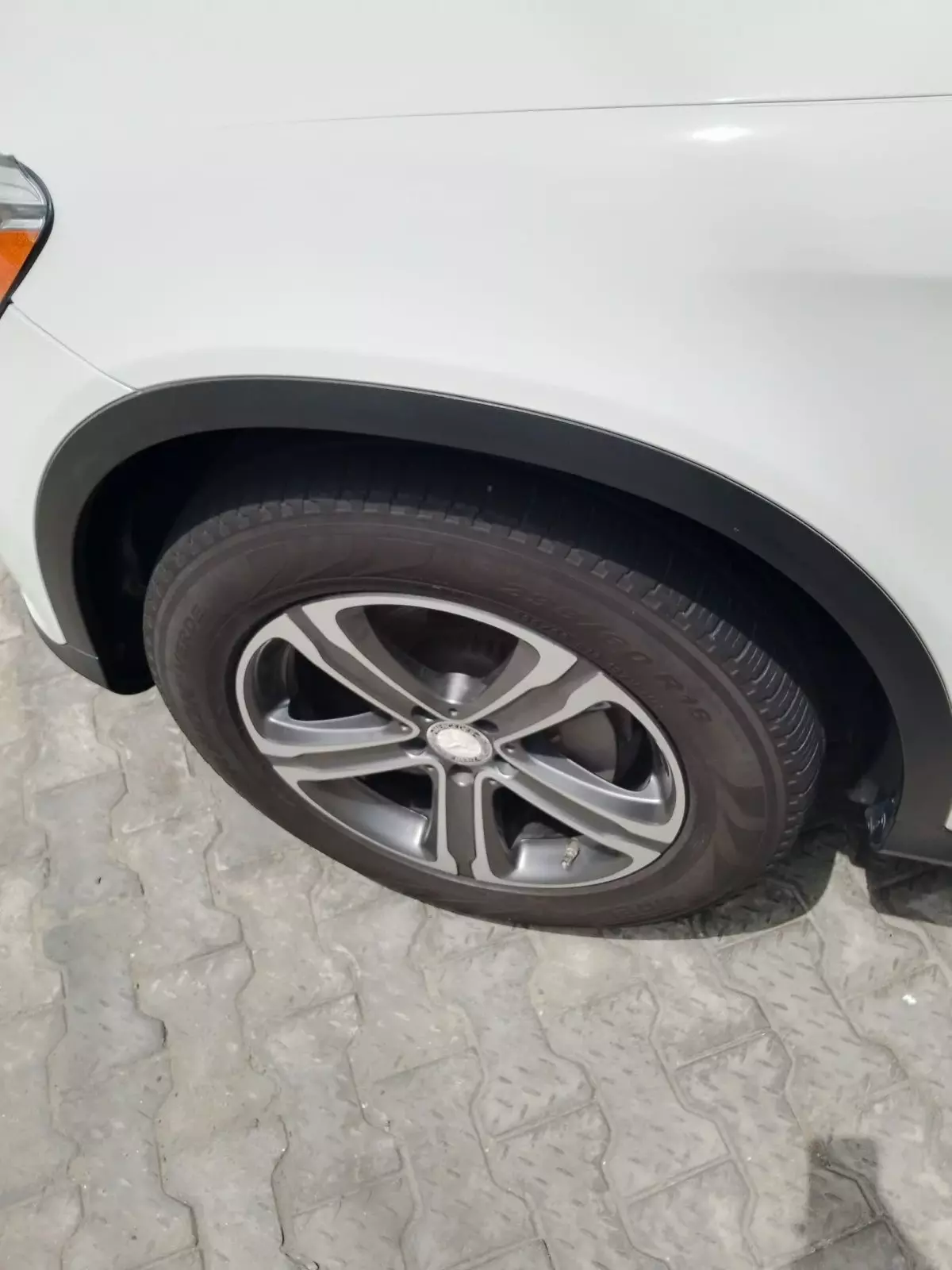 tyre0