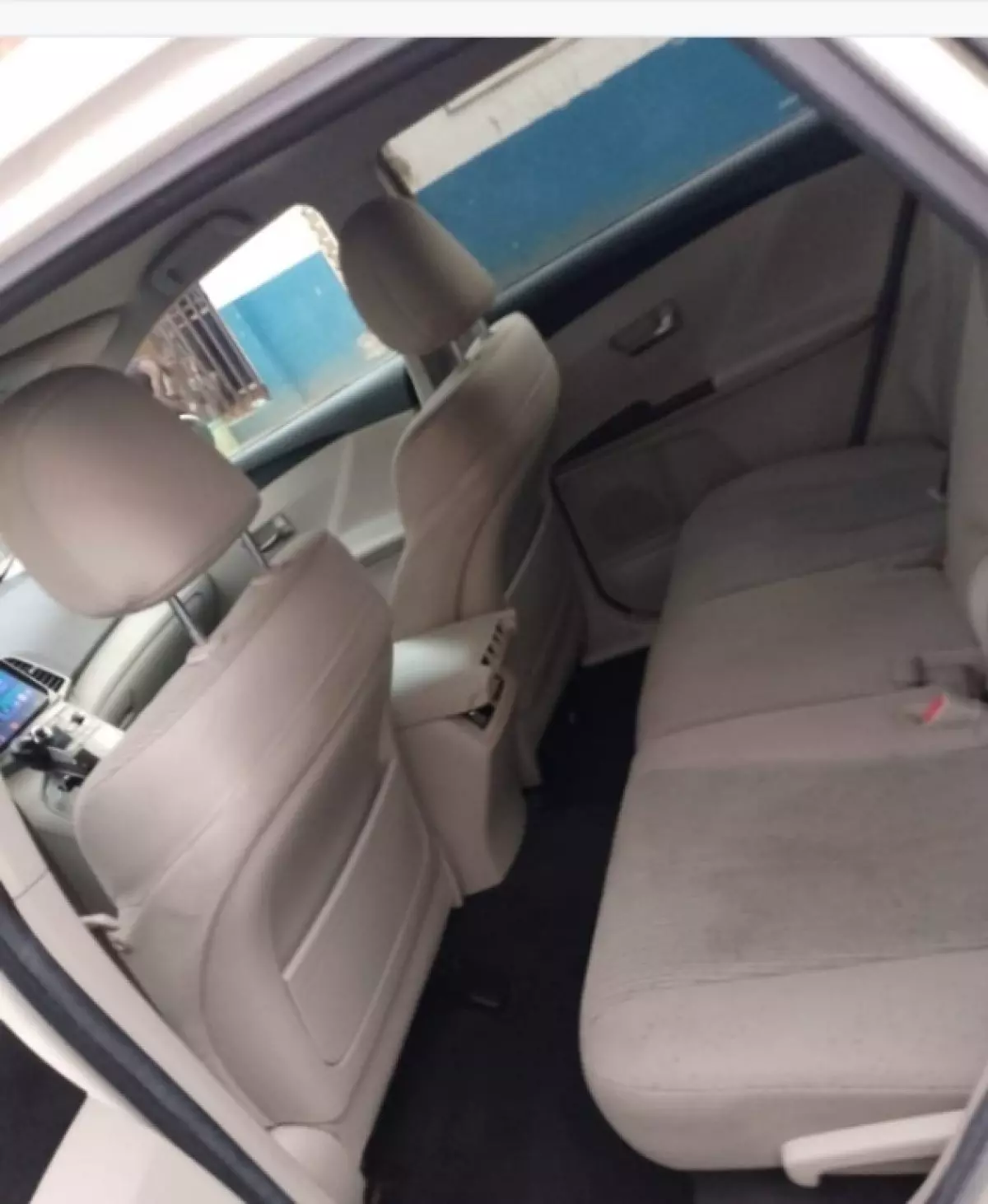 interiorBack