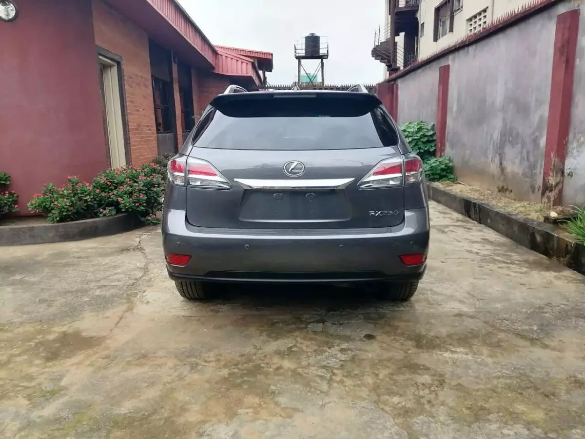 car Back