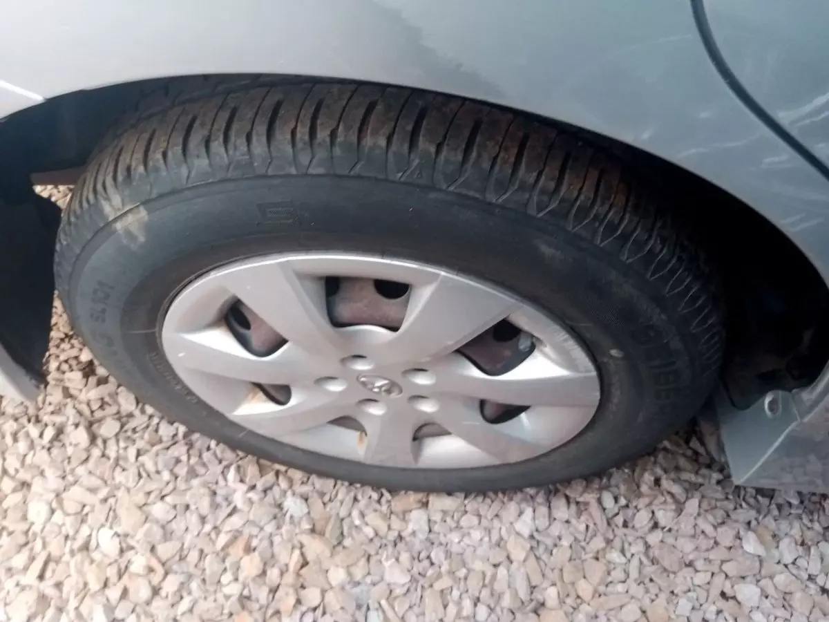 tyre0