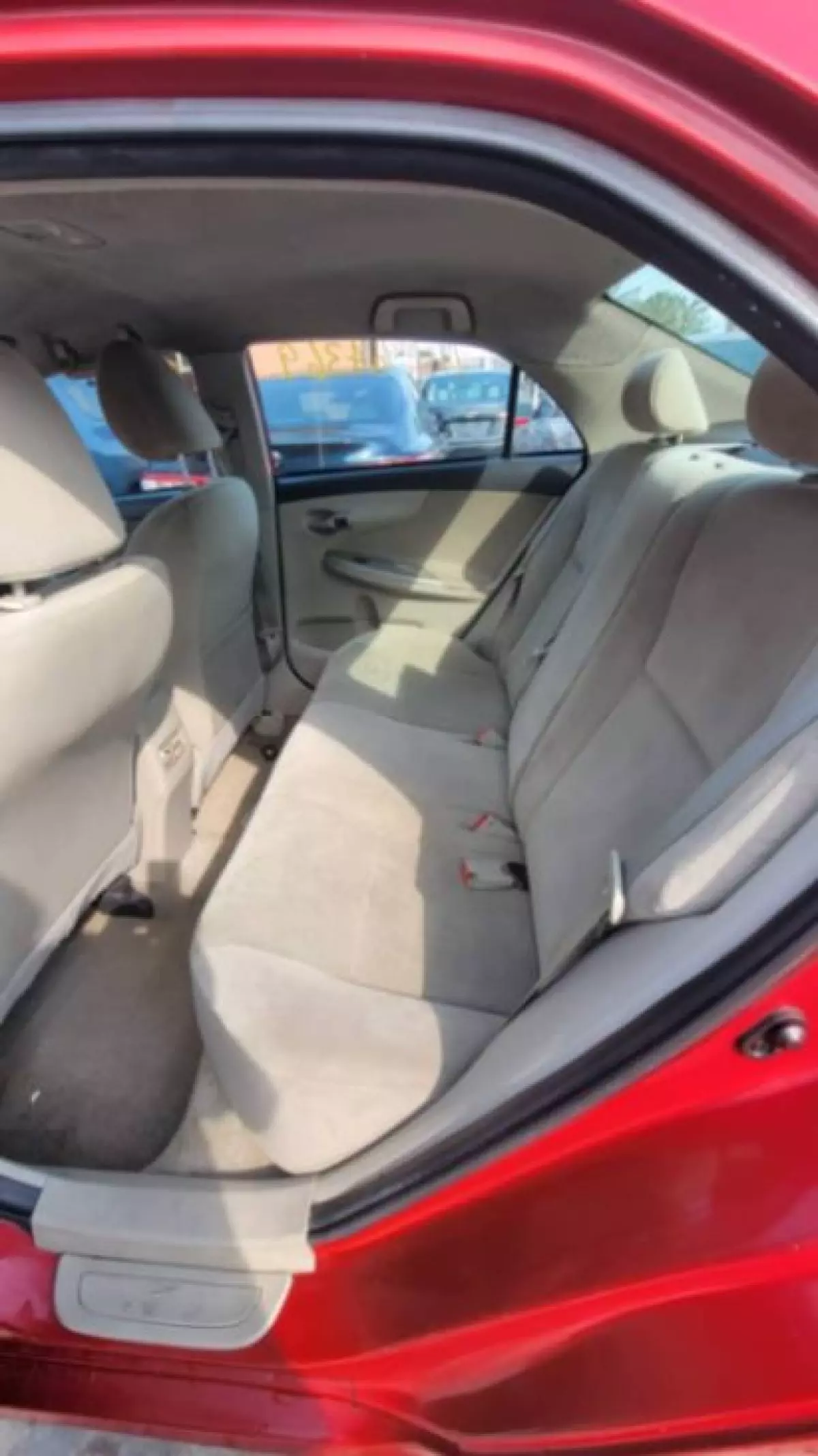 interiorBack