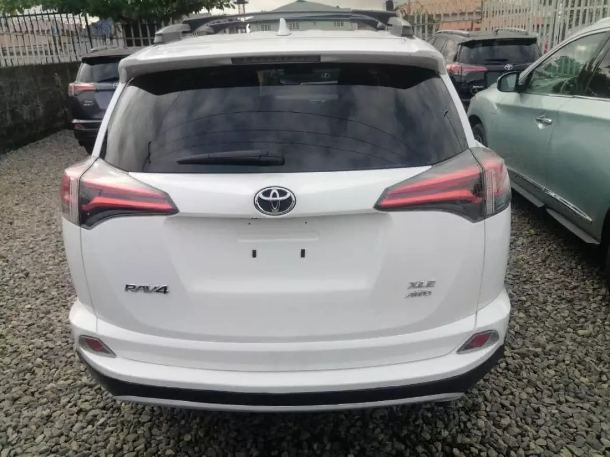 car Back