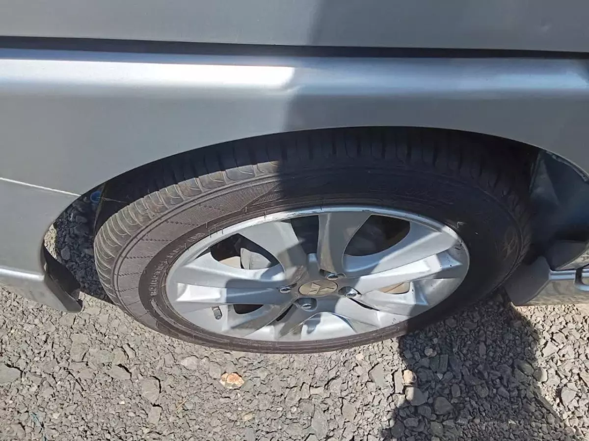 tyre3