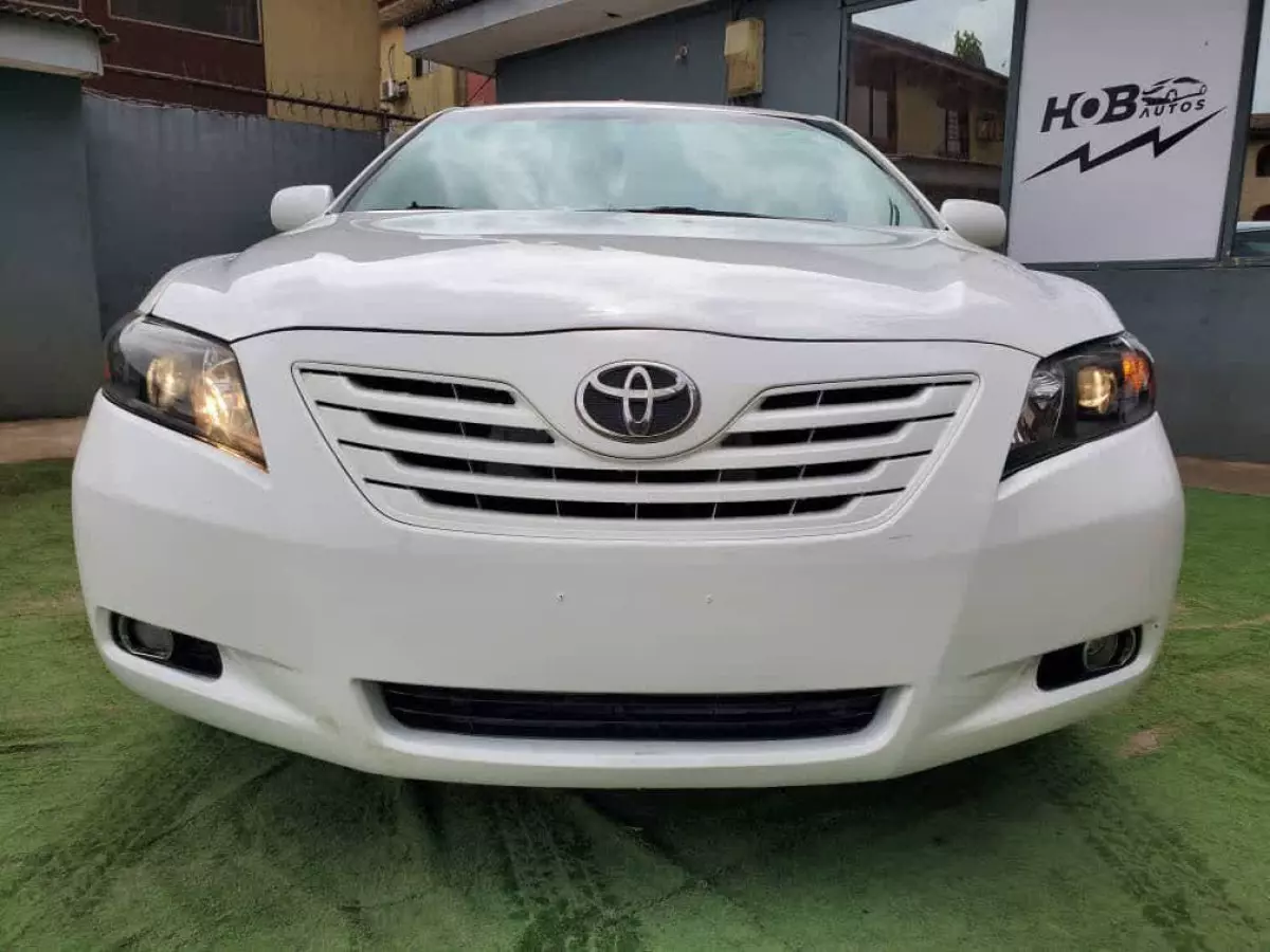 car Right Back