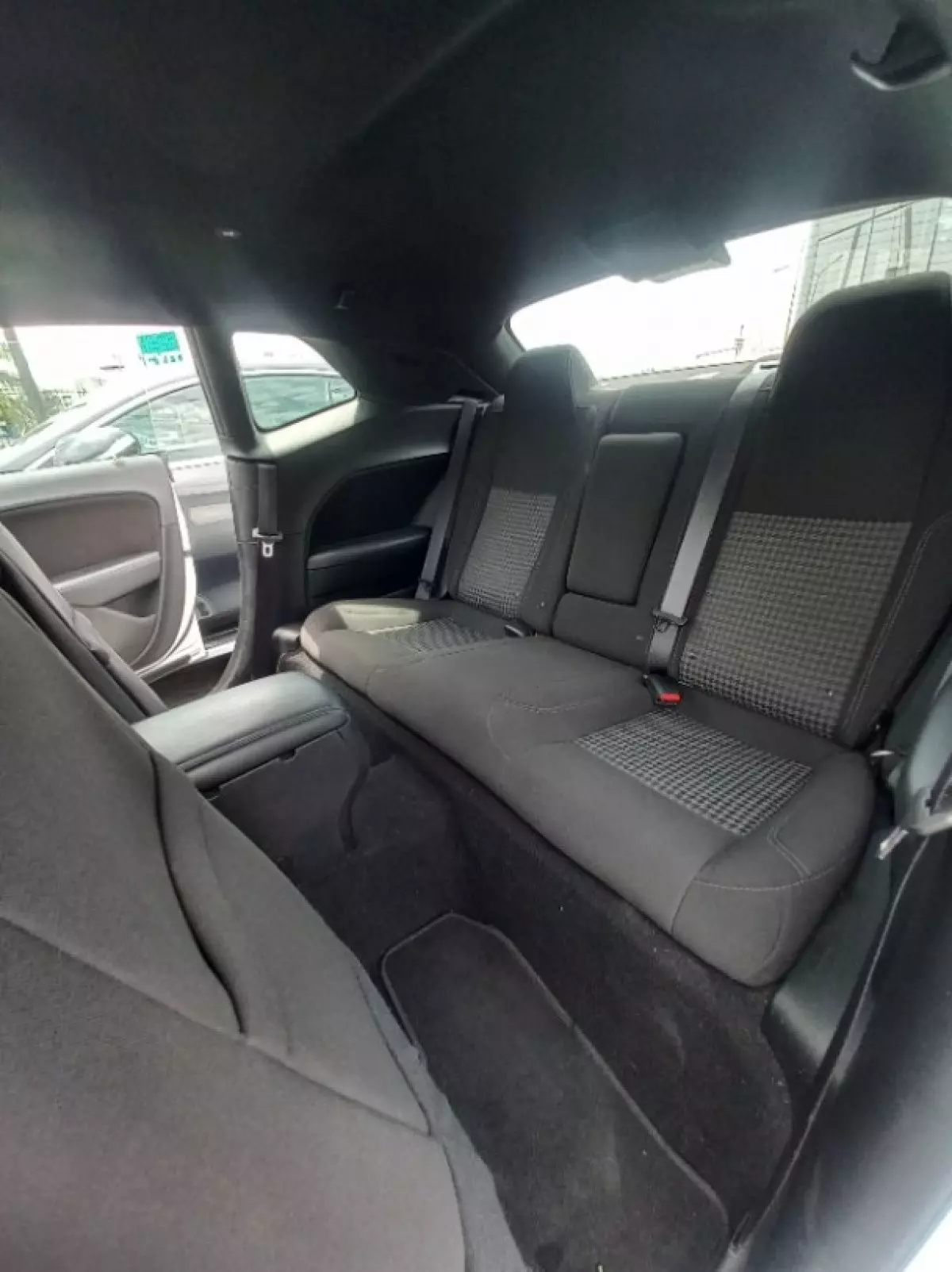 interiorBack