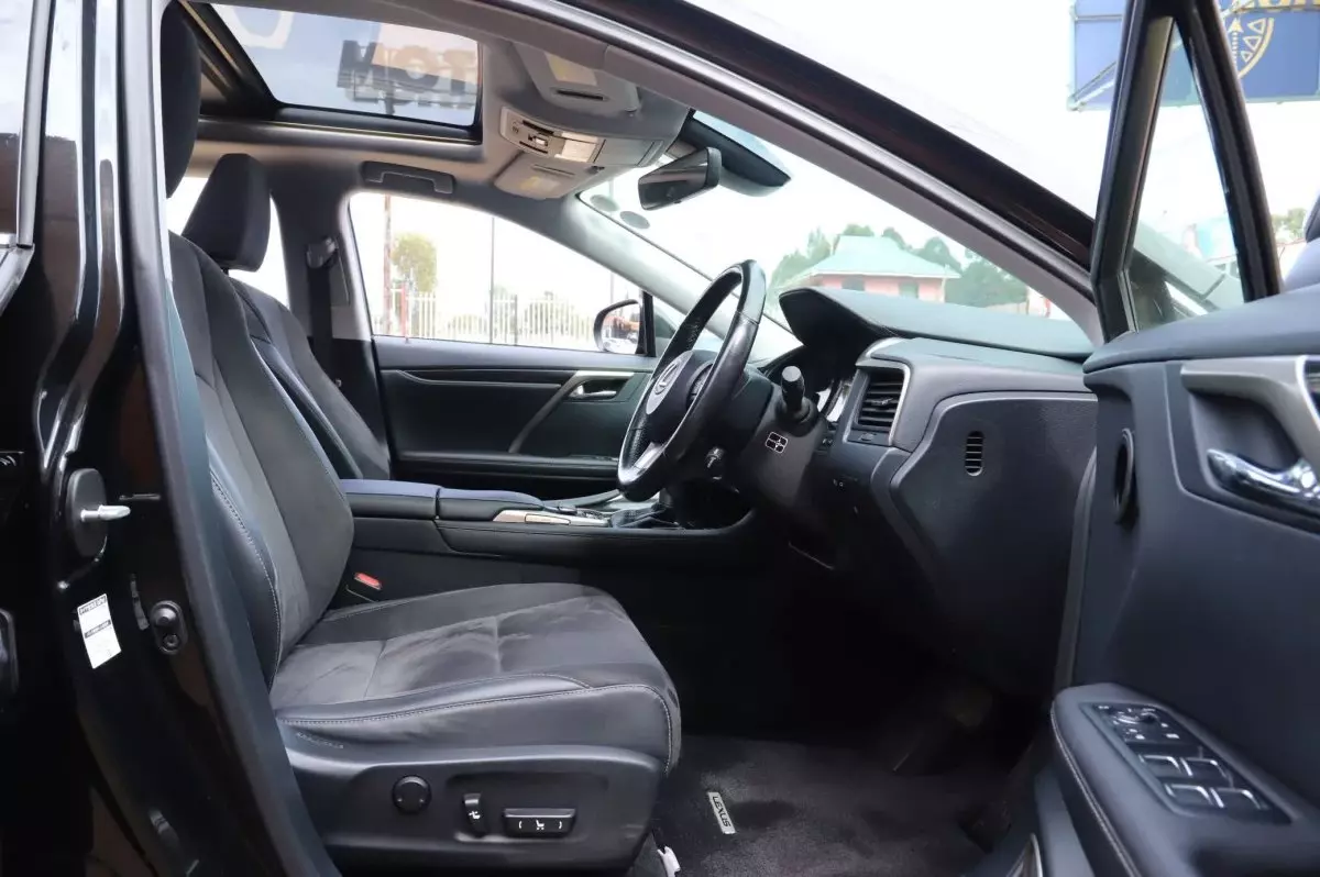 car Left