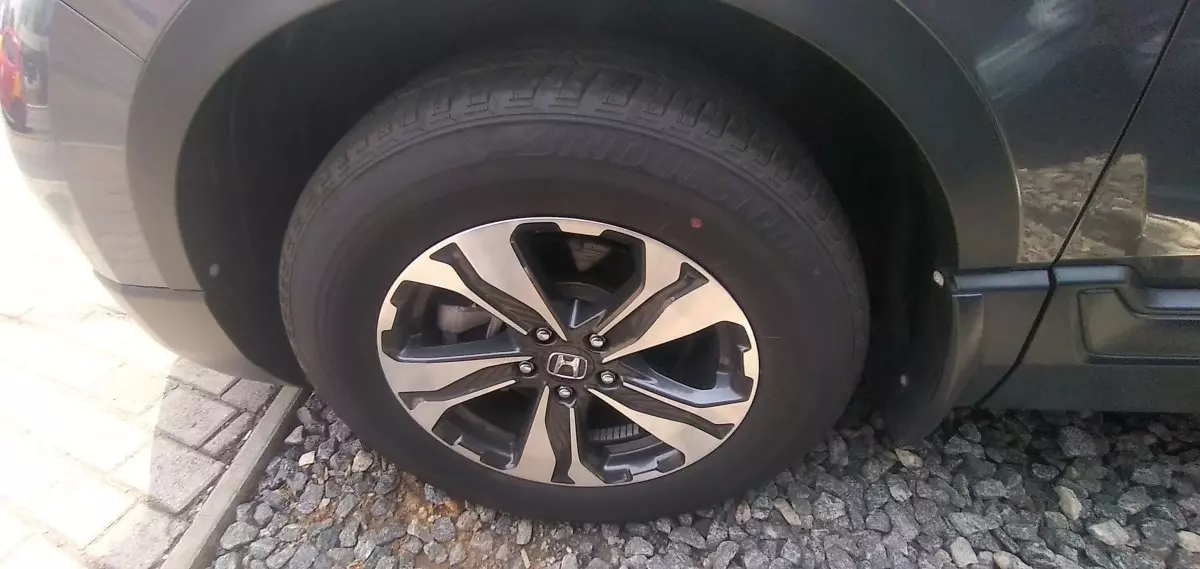 tyre1