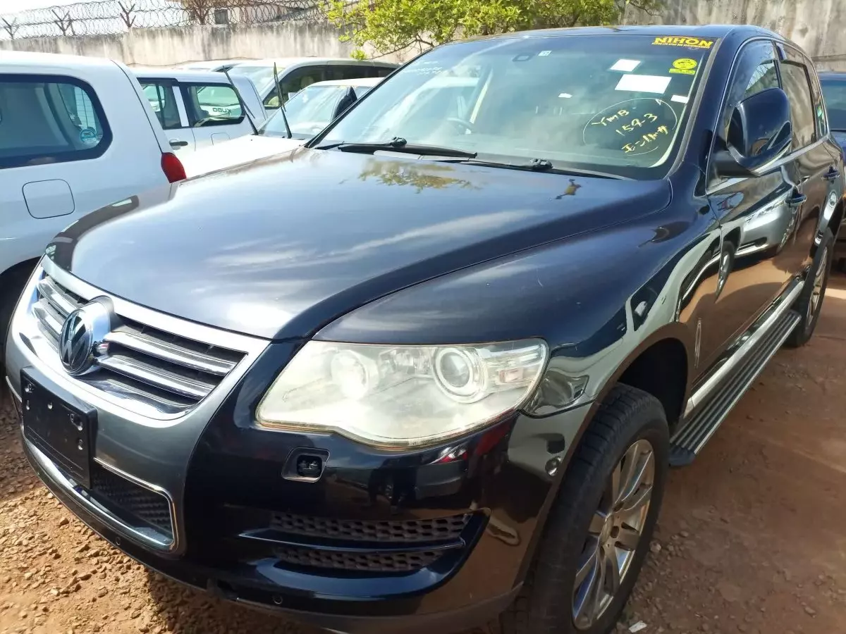 car Left Front
