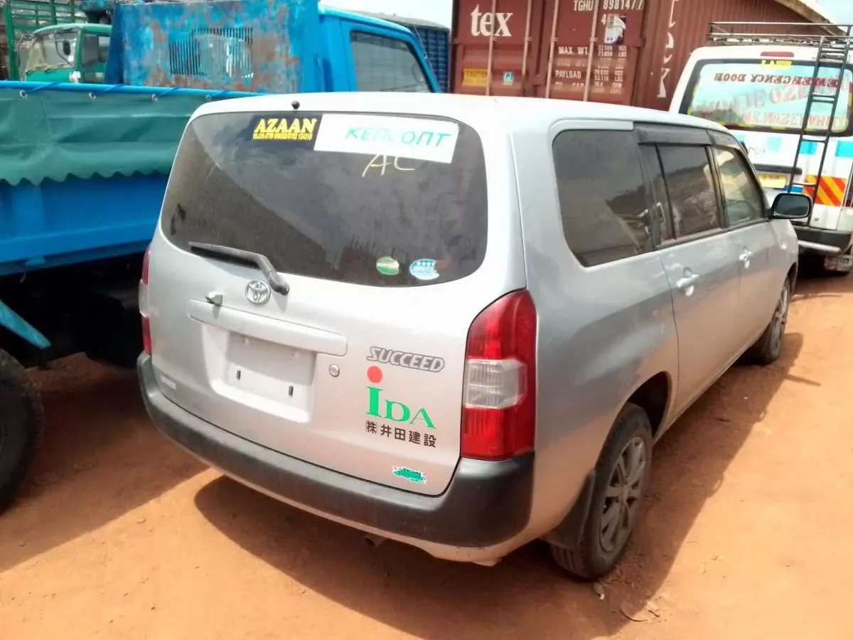car Left Back