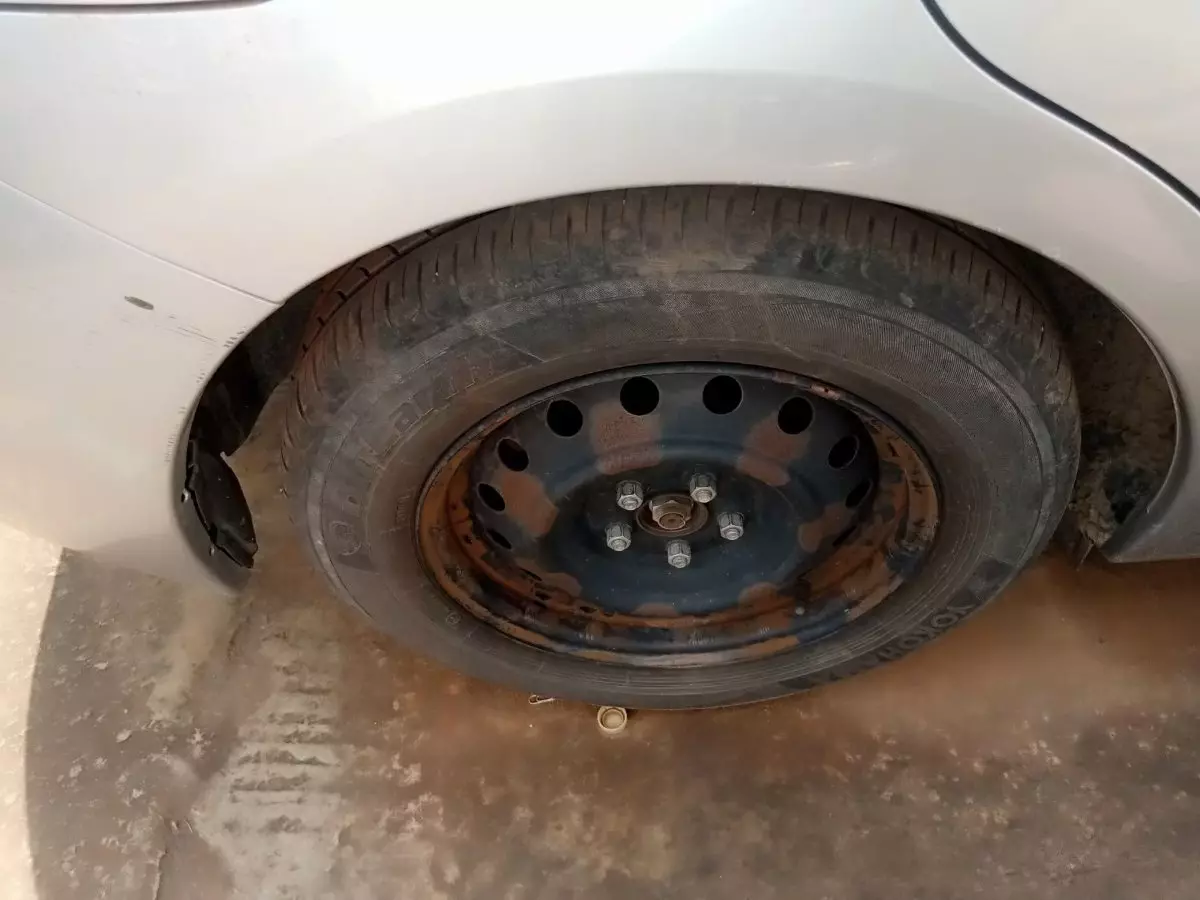 tyre1