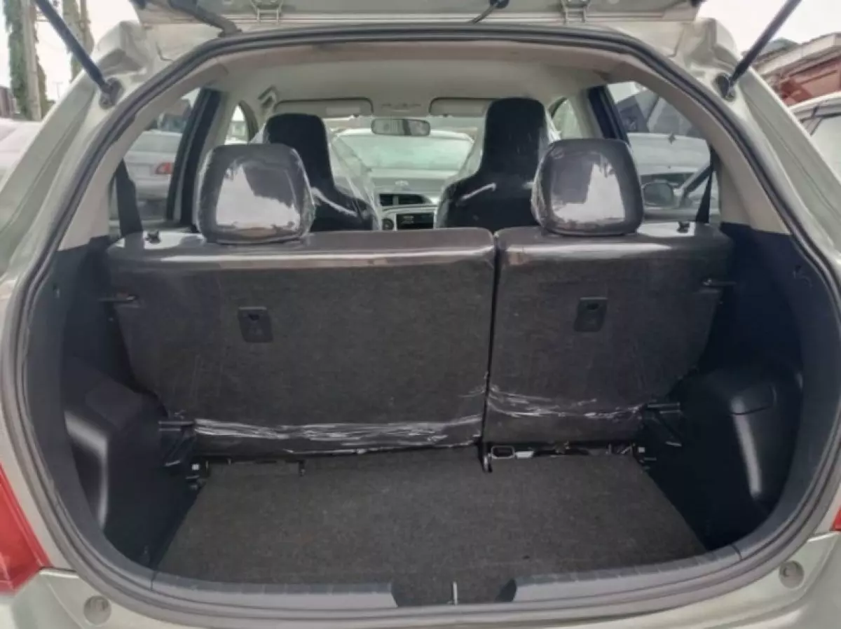 interiorBack