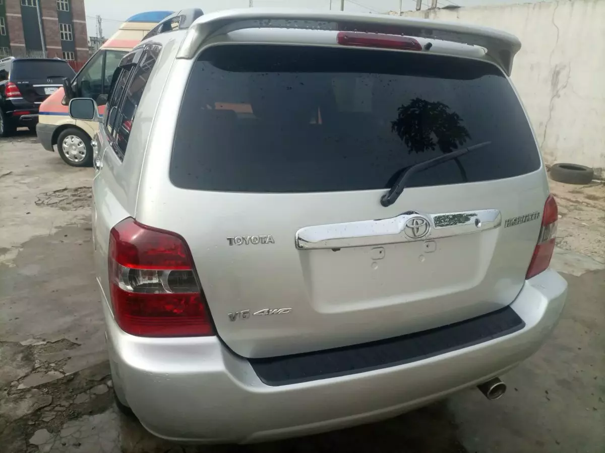 car Back