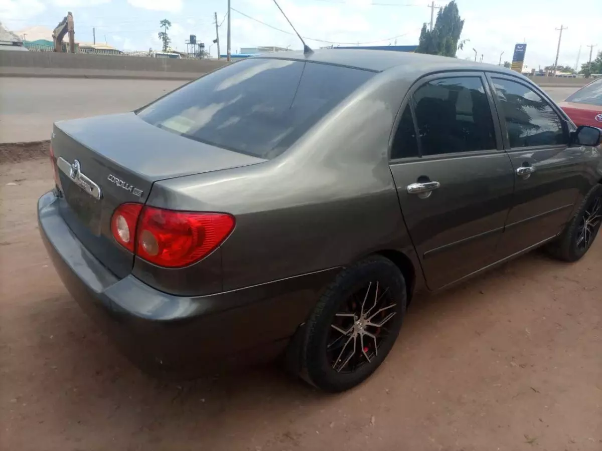 car Right Back