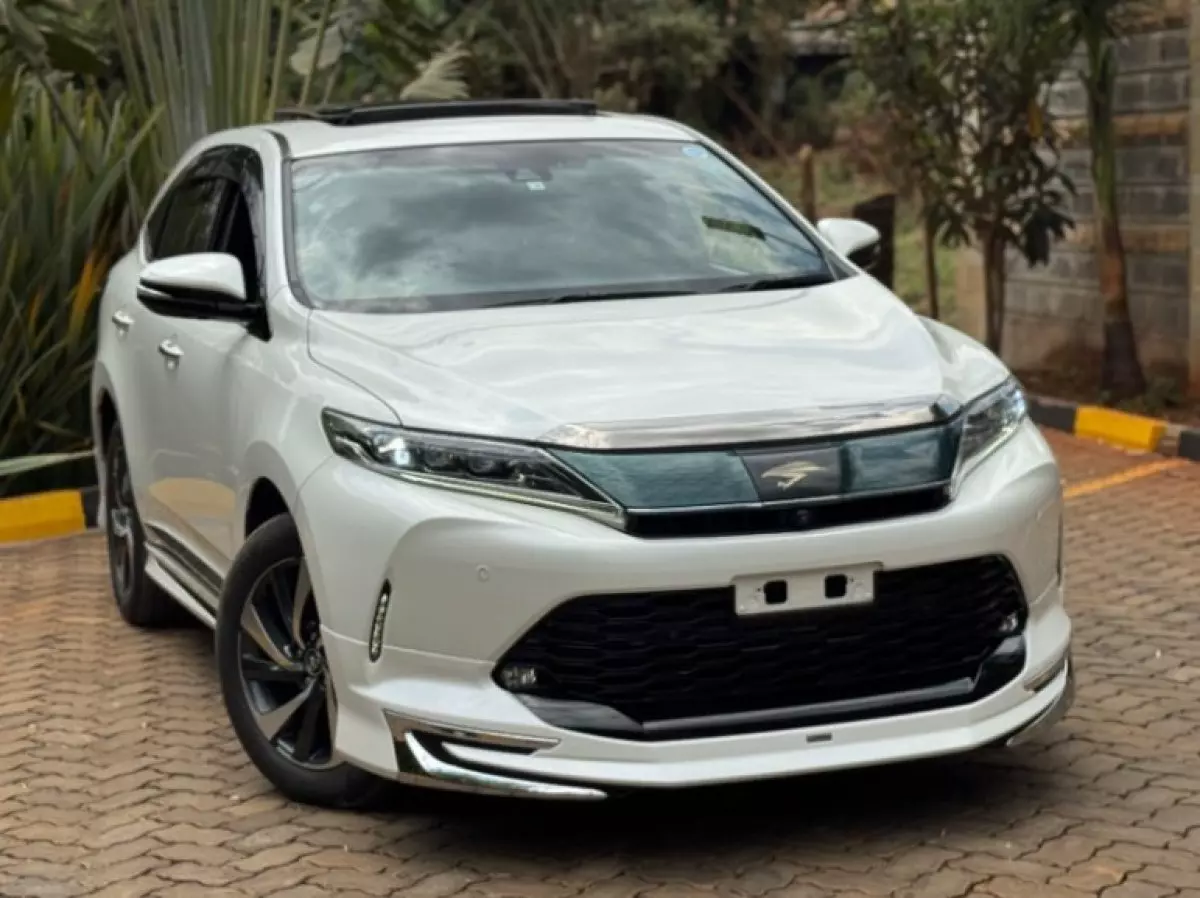 Toyota Harrier - 2018