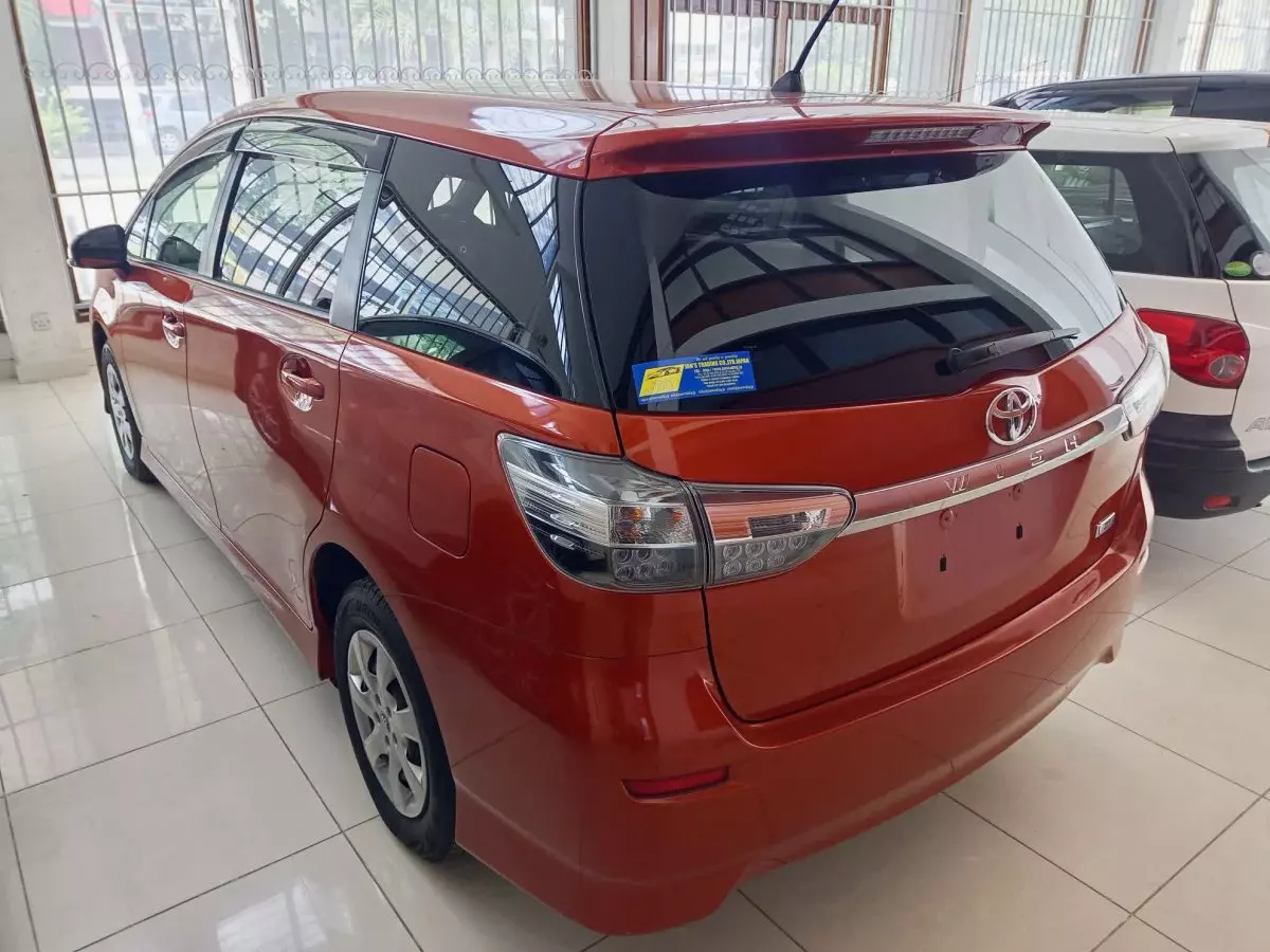 car Left Back