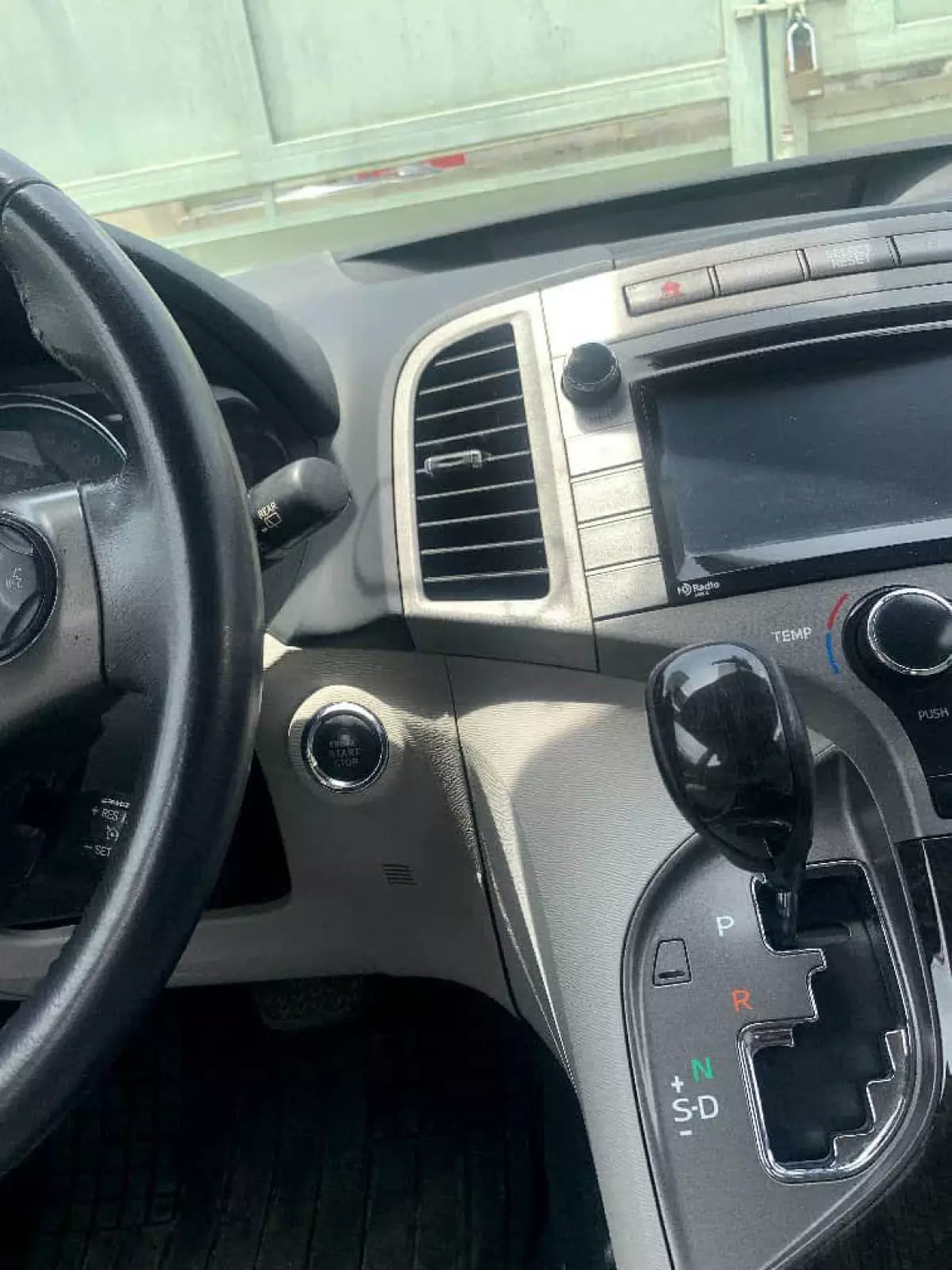 car Left