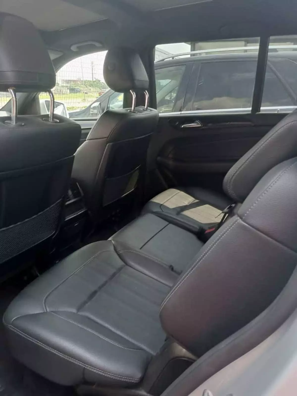car Right Back