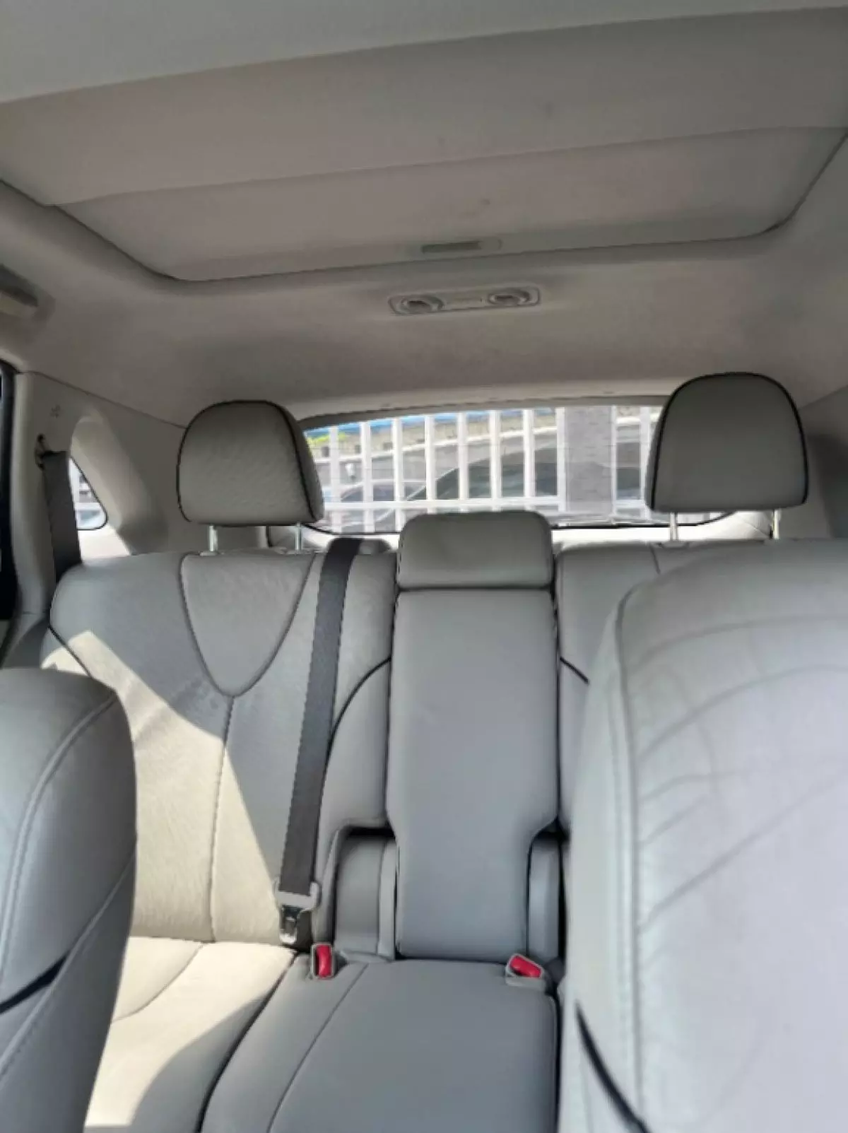 interiorBack