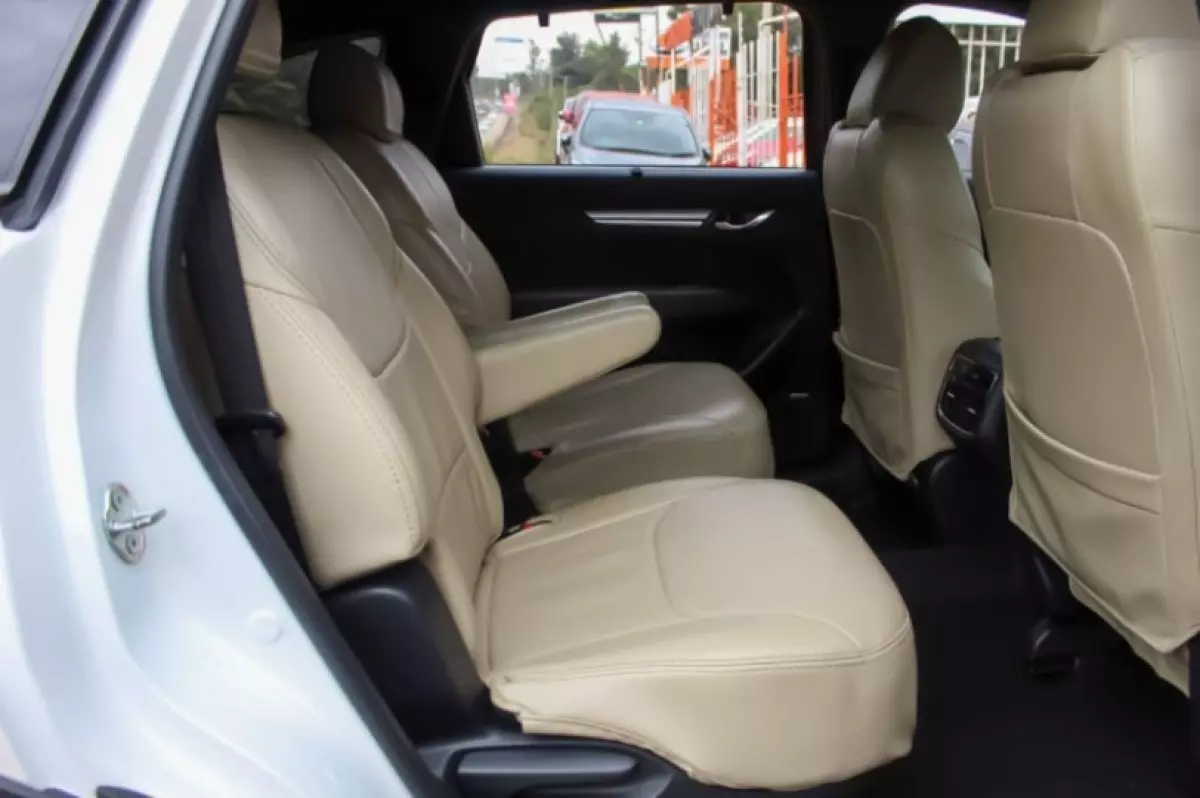 interiorBack
