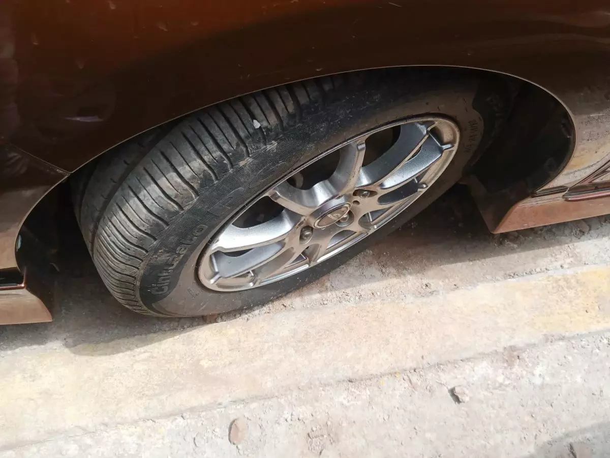 tyre3