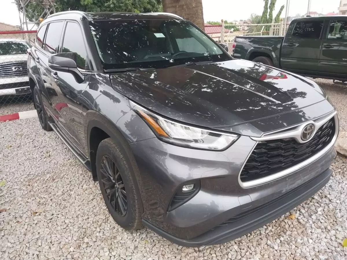 car Right Front