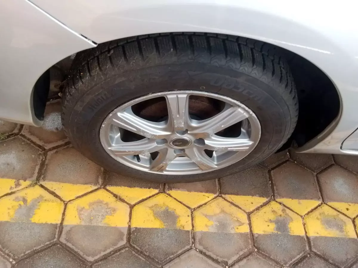 tyre3