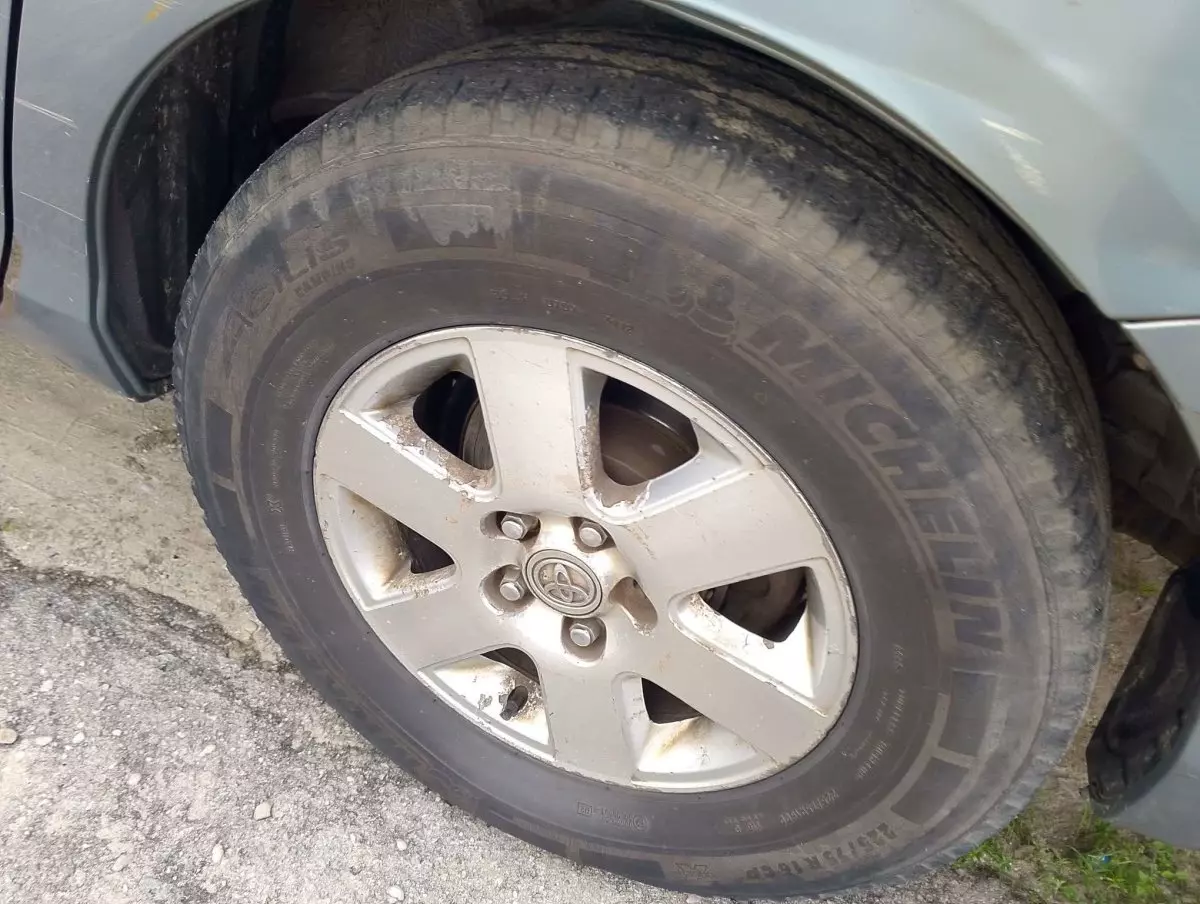 tyre0