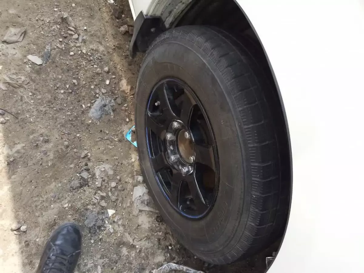tyre0