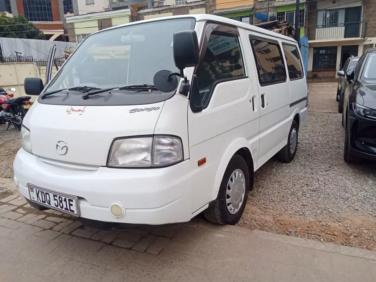 Mazda Bongo - 2017