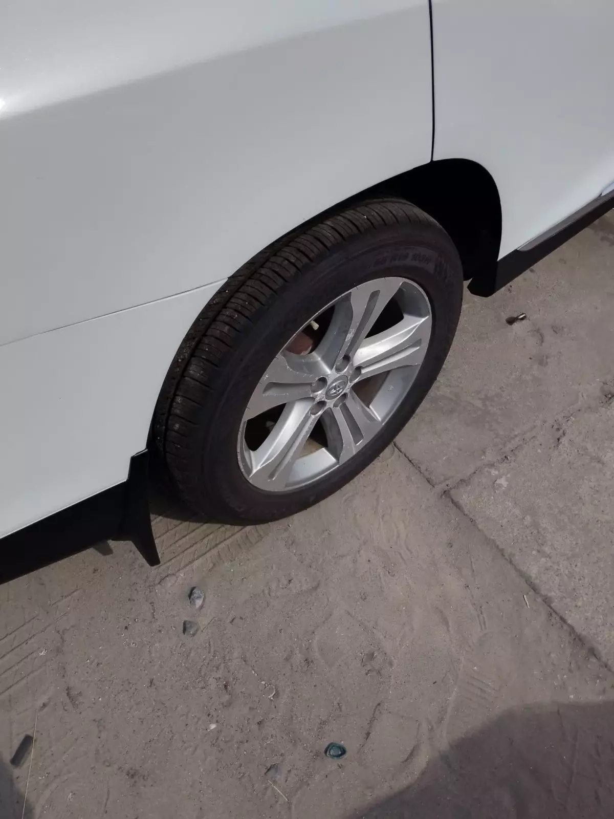 tyre3