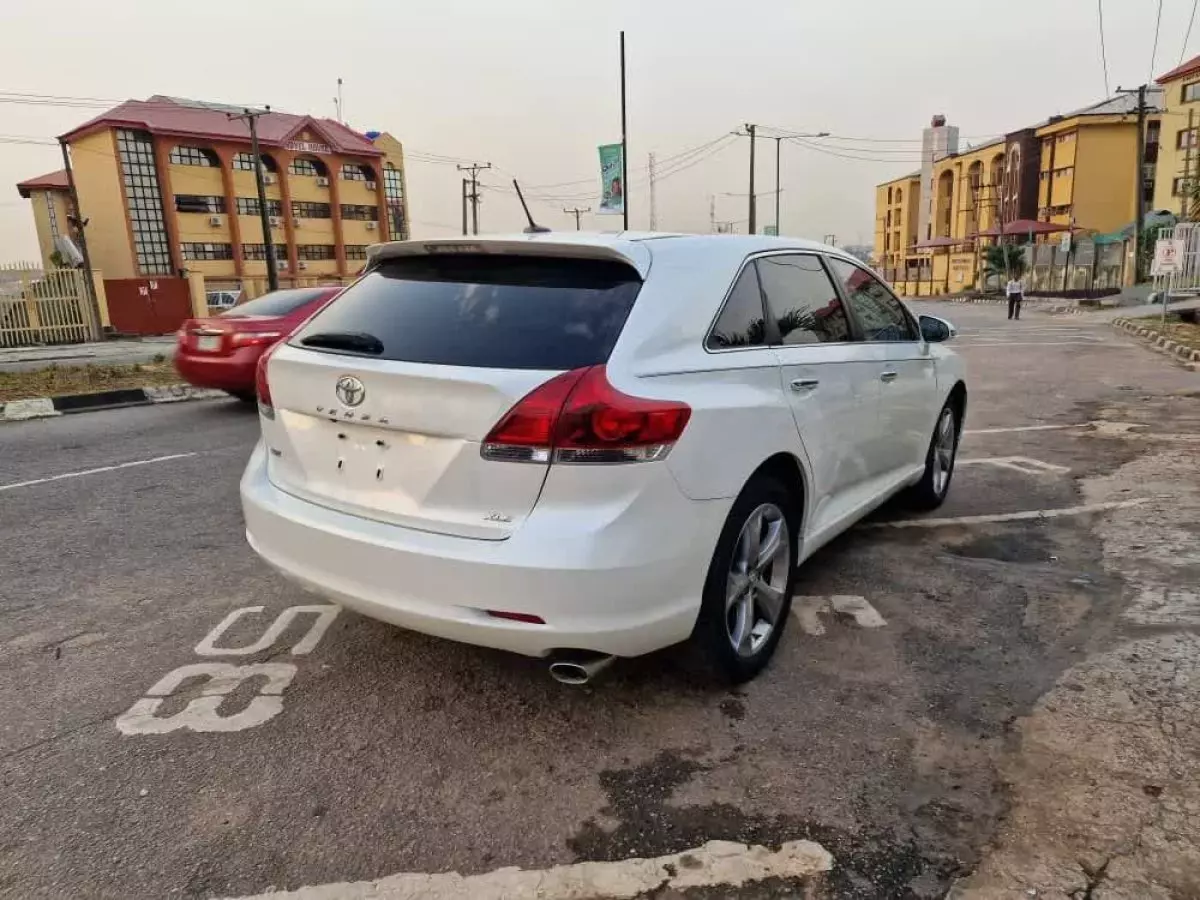 car Left