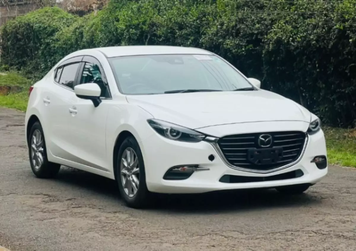 Mazda Axela  - 2019
