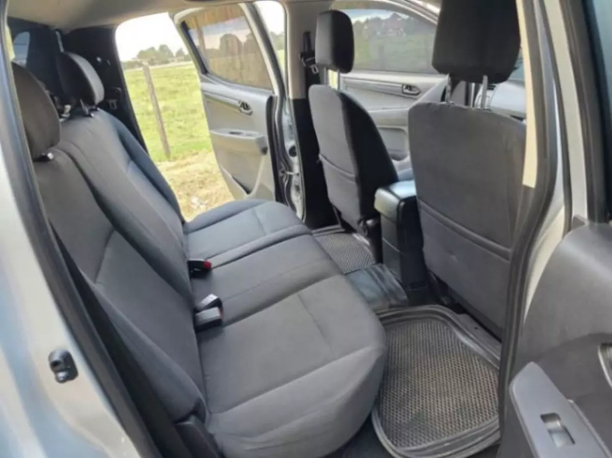 interiorBack